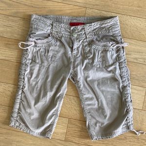 Womens Cargo Shorts Size 3
